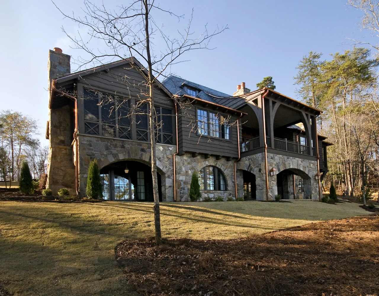 Old Work Lakehouse Luxury Construction